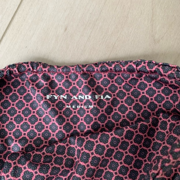 Fyn and Fia Sabrina Bikini Size M - Picture 2 of 7